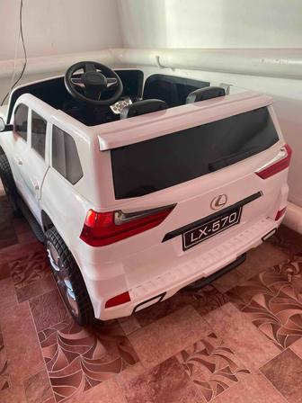 Машина детская