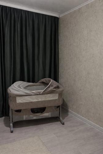 Детская кровать и шезлонг