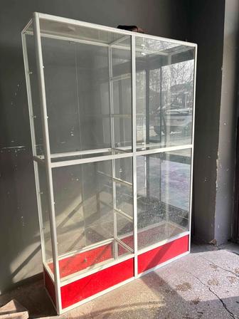 Продам витрину