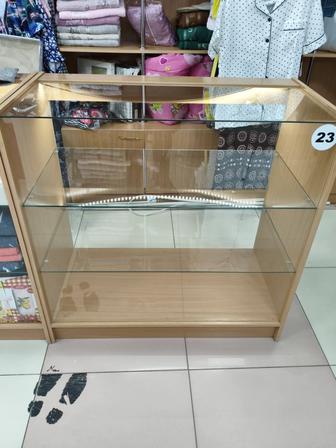 Продам витрину