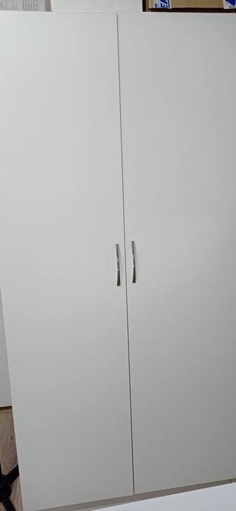 Шкаф двухдверный постельный