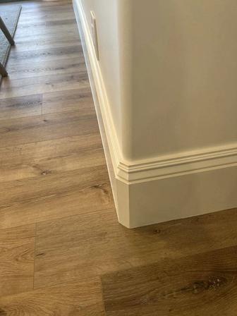 Установка плинтусов. Поклейка плинтусов / Астана