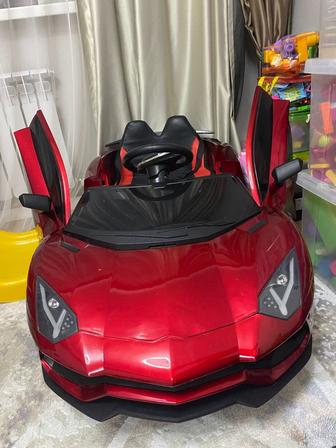 Детский электромобиль Lamborghini, с пультом, двери вверх
