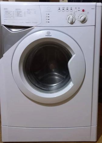 Стиральная машина Indesit wisl 102