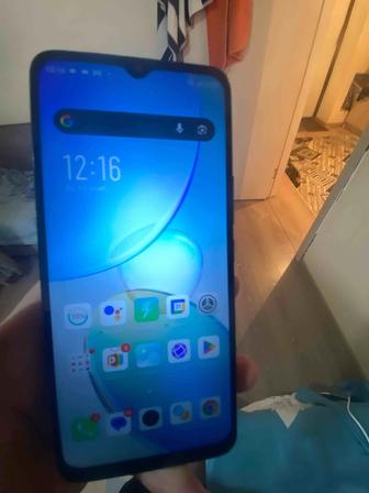 Продам телефон