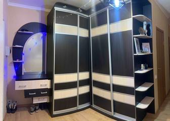 Продам б/у прихожую