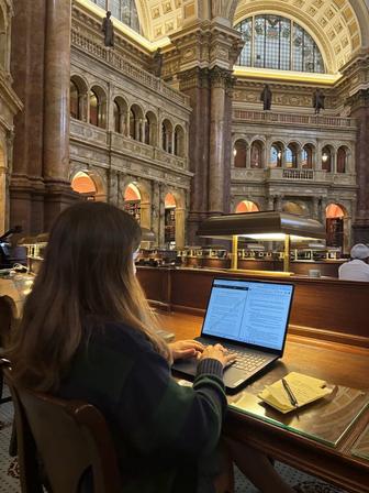 Копирайтер на английском любые тексты, мотивационные эссе, задания