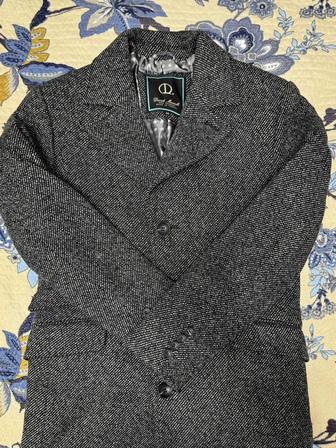 Продам мужское пальто в идеальном состоянии.