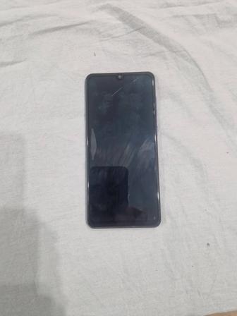Продам смартфон Samsung A31