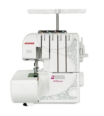 Продаю почти новый оверлок Janome ArtDecor 734D со скидкой!