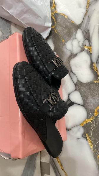 Мужской летний и осенний тапочка