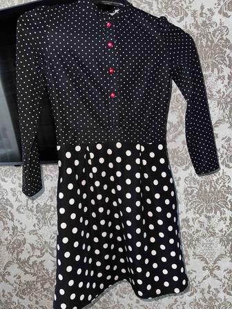 Все платье в одни руки