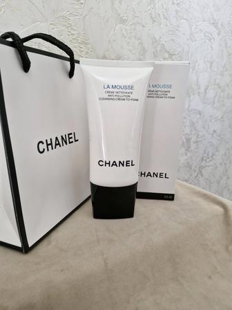 Chanel La mousse для умывания