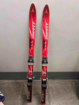 Продам детские горные лыжи