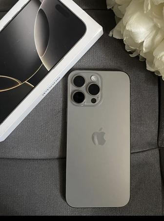 Айфон 16 промакс серый титан