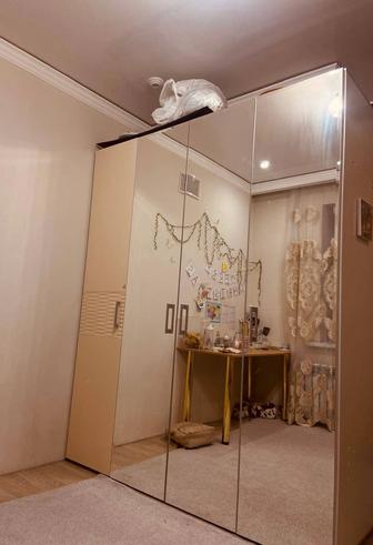 Продам шкаф