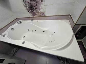 Продается джакузи в рабочем состоянии, все режимы работают