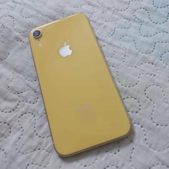 Продам iPhone XR