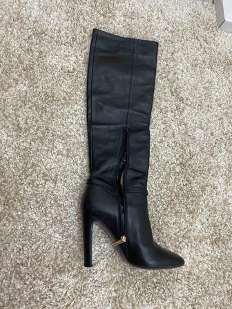 Продам осенние сапоги