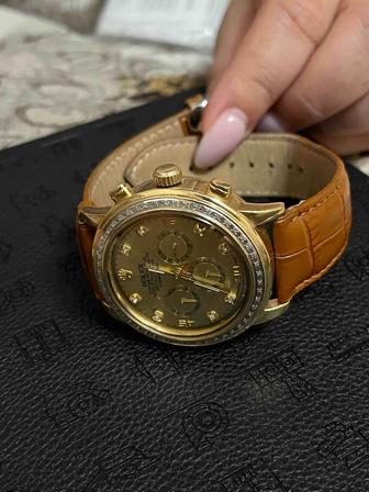 Продаю часы золотые часы Rolex с бриллиантами