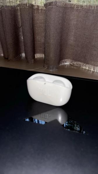 Наушники JBL wave buds