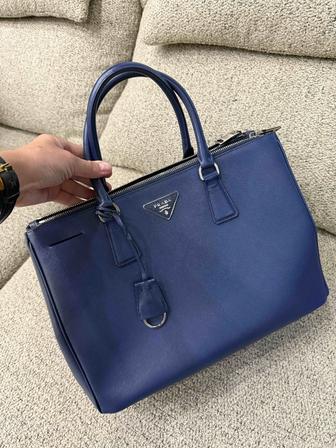 Сумка prada/оригинал