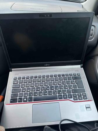 Продам ноутбук FUJITSU E7440