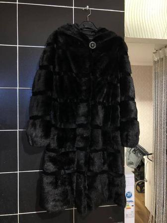 Продам норковую шубу
