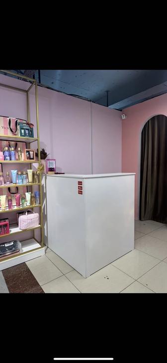 Продам ресепшн кассовую зону