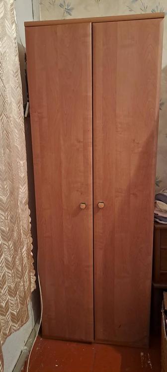 Продам шкаф для одежды