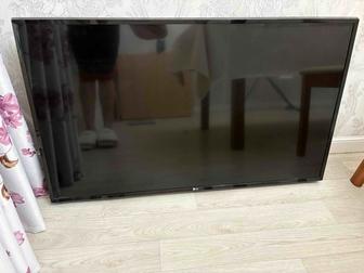 Продам б/у телевизор