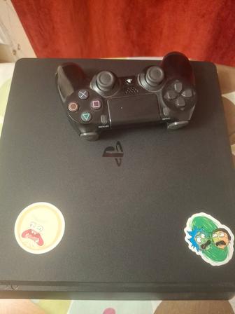Продаю игровую приставку плейстейшн