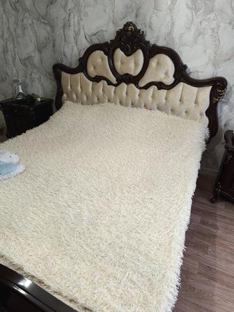 Продам королевскую кровать