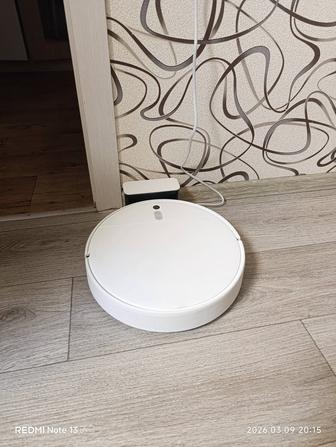 Продам робот пылесос