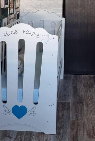 Продается кроватка