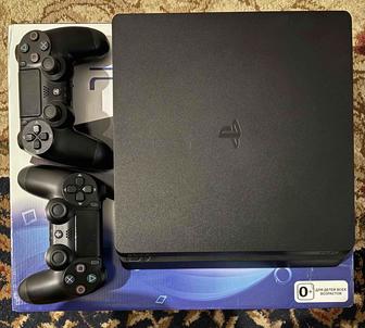 Ps 4 slim