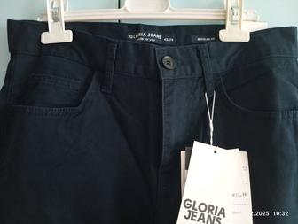Школьные брюки для мальчика подростка Gloria jeans,оригинал. Цена 5500тг!!