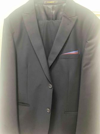 Костюм мужской