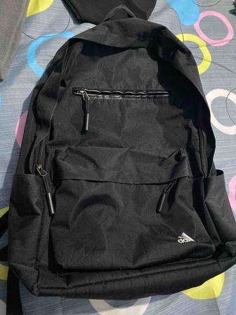 Рюкзак adidas черный