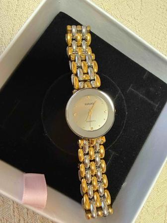 Часы Rado почти новые оригинал.