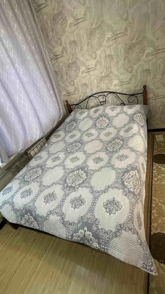 Кровать б/у