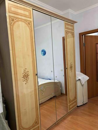 Продам шкаф б/у недорого