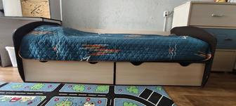 Продам кровать 90/200