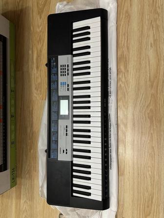 Продажа Синтезатора Casio lk-136