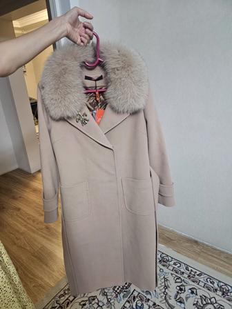 Пальто новый