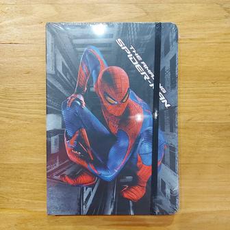 Блокнот для детей Spider Man на резинке. Формат А5. Ежедневник.