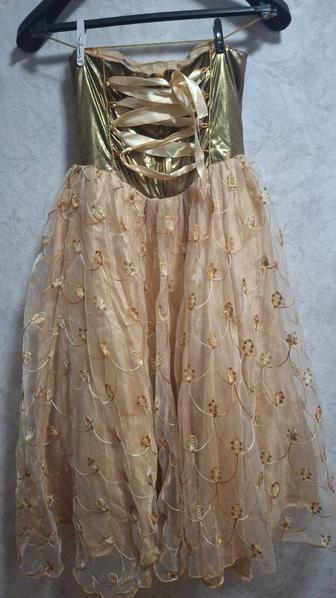 Продам платье