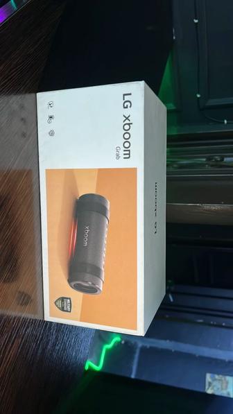 Lg xboom Grab