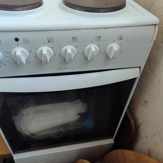 Продам электроплиту-духовку Классик!