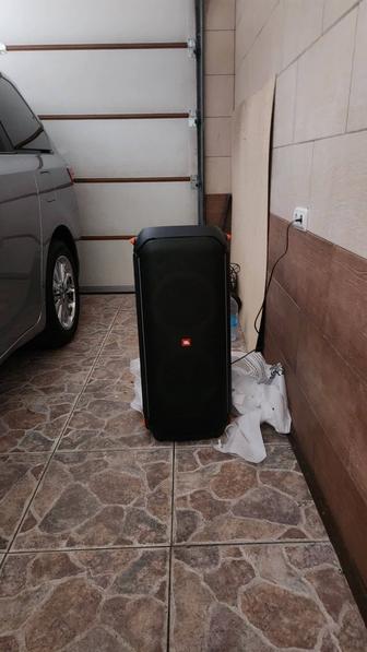 Колонка Jbl 710w